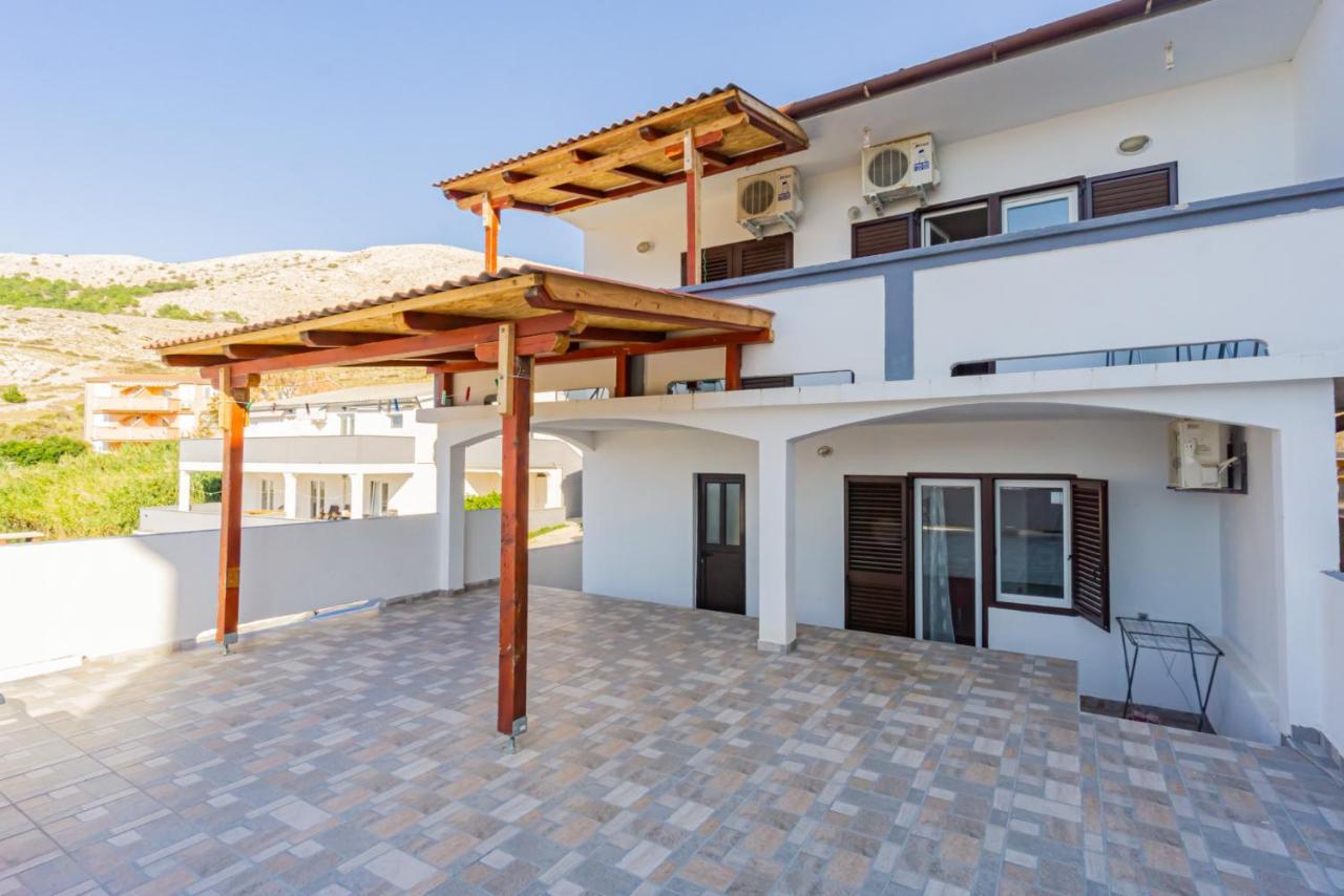 Kob Orog Good Location With Sea Views And Modern Decor Apartment Metajna Luaran gambar