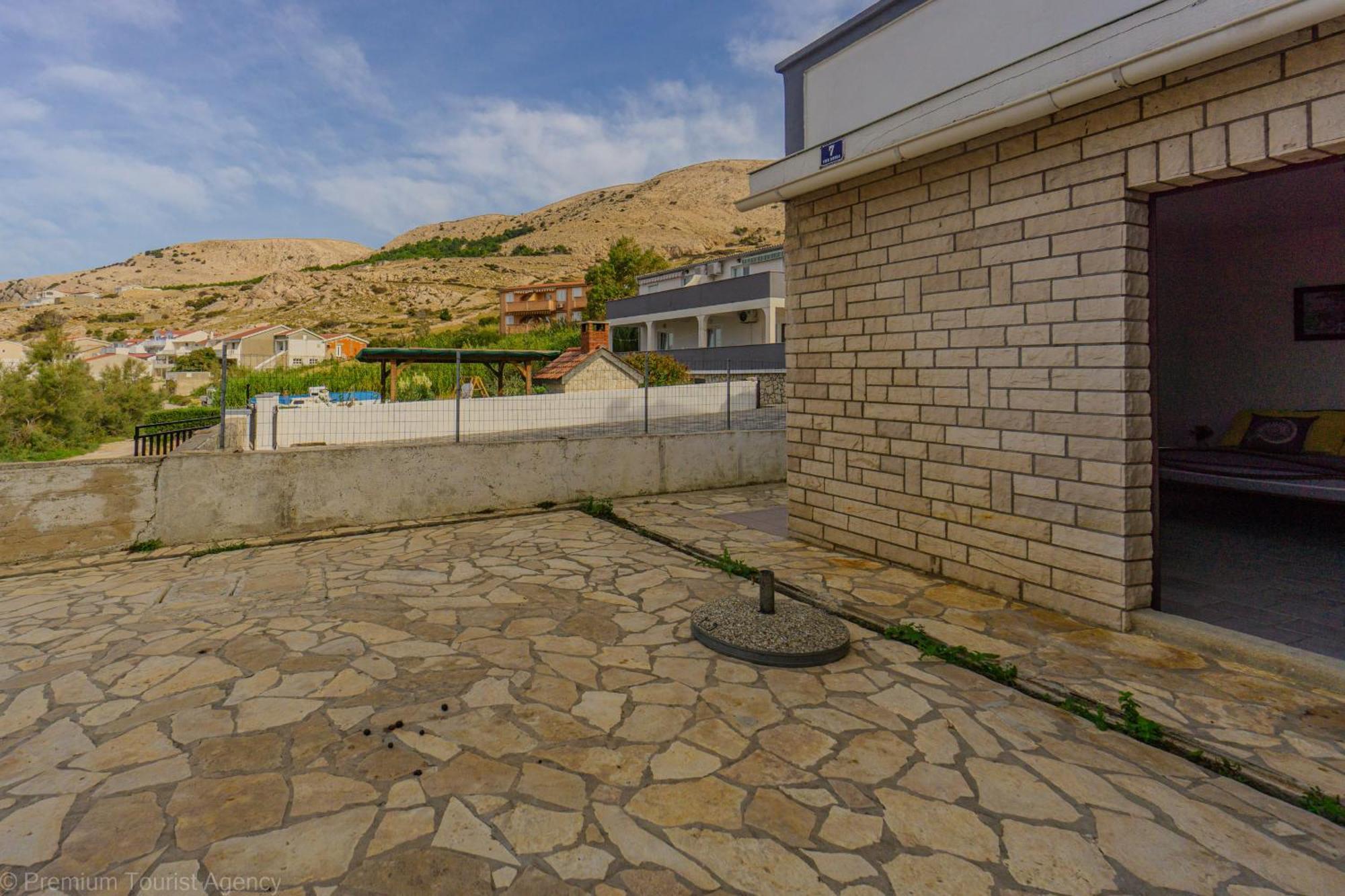 Kob Orog Good Location With Sea Views And Modern Decor Apartment Metajna Luaran gambar